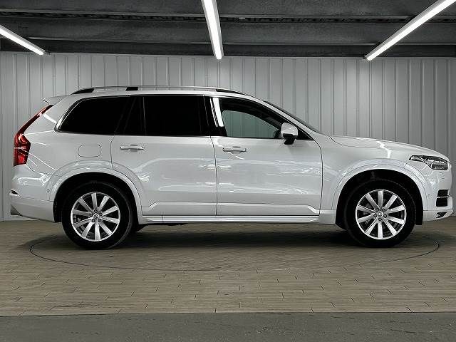 Volvo XC90 2017-06 6050-13