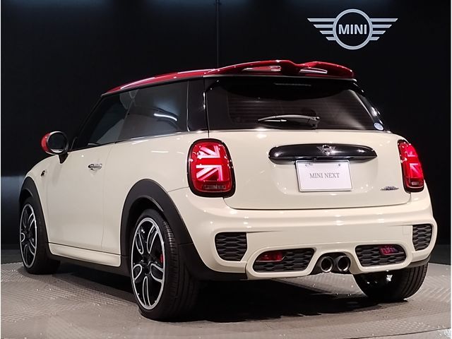 Bmw MINI 2018-08 11558-6