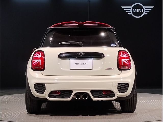 Bmw MINI 2018-08 11558-4