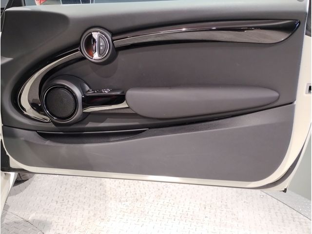 Bmw MINI 2018-08 11558-29