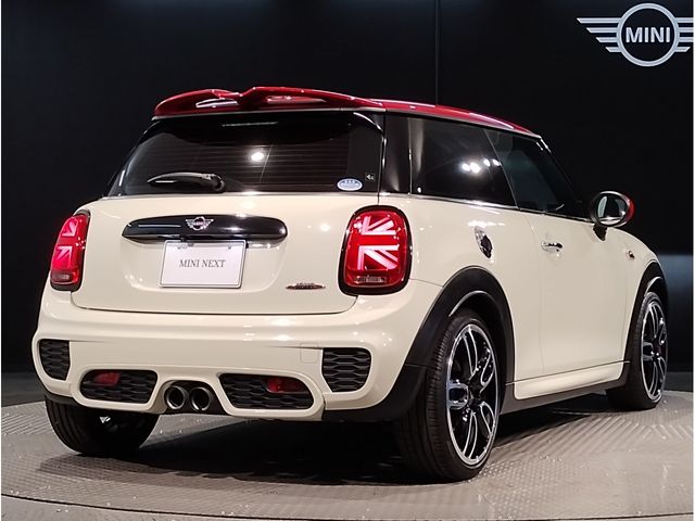 Bmw MINI 2018-08 11558-2
