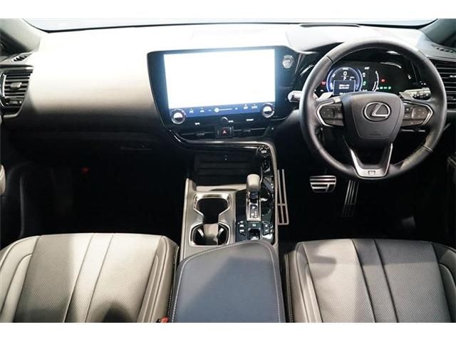 Lexus NX 2022-01 1021-11