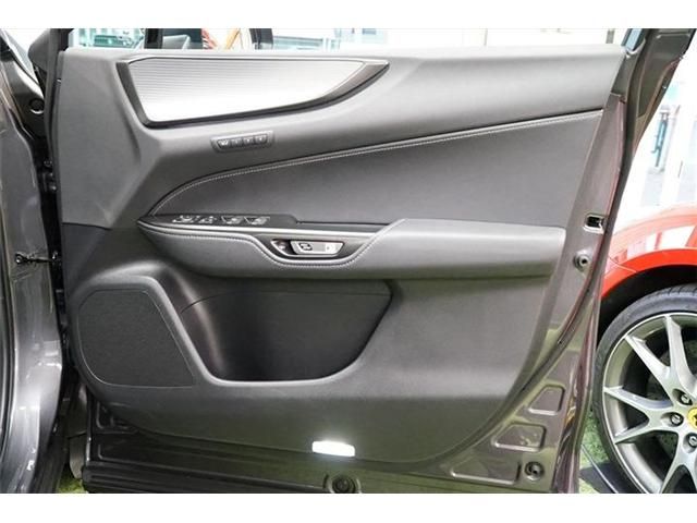 Lexus NX 2022-01 1021-17