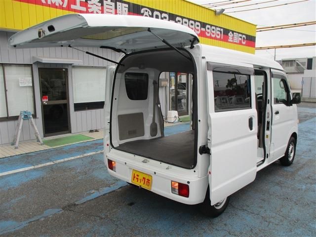 Nissan CLIPPER 2018-02 2049-6