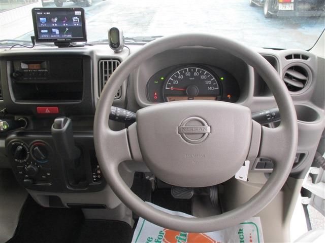Nissan CLIPPER 2018-02 2049-9