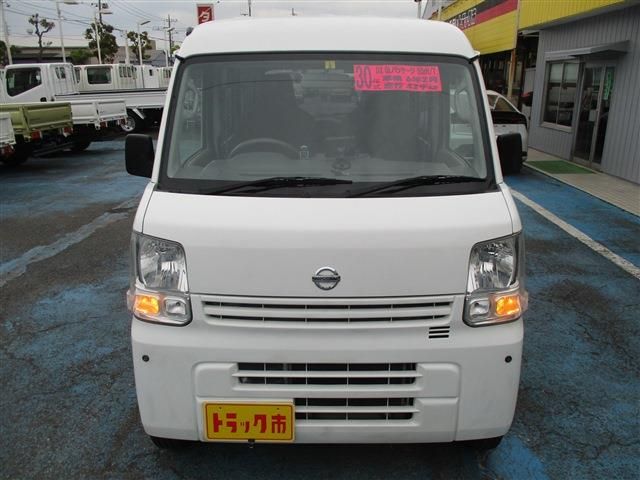 Nissan CLIPPER 2018-02 2049-1