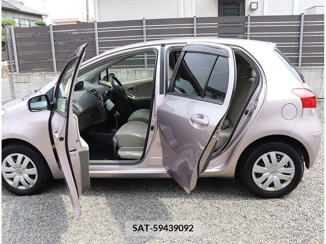 Toyota VITZ 2009-10 216150-9