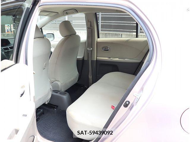 Toyota VITZ 2009-10 216150-12