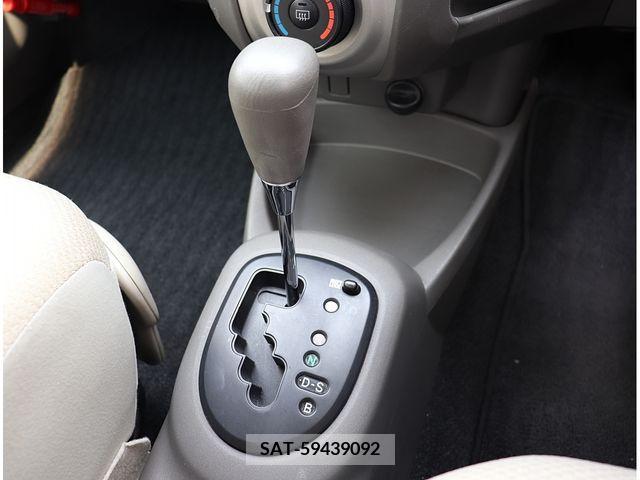Toyota VITZ 2009-10 216150-6