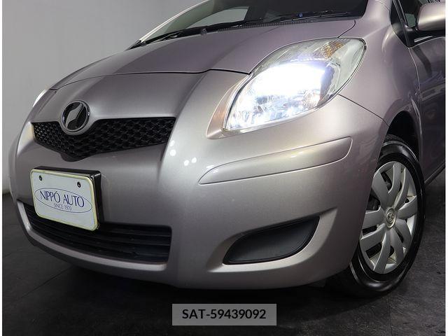 Toyota VITZ 2009-10 216150-8