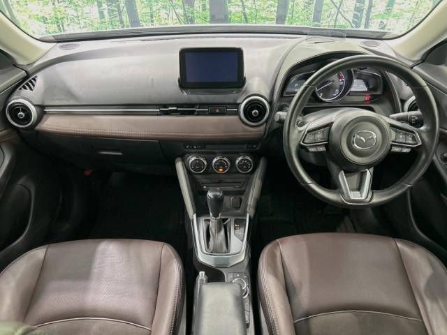 Mazda CX-3 2017-03 25144-1