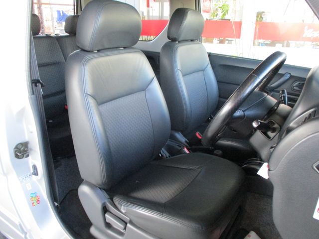 Suzuki JIMNY 2003-05 186422-13
