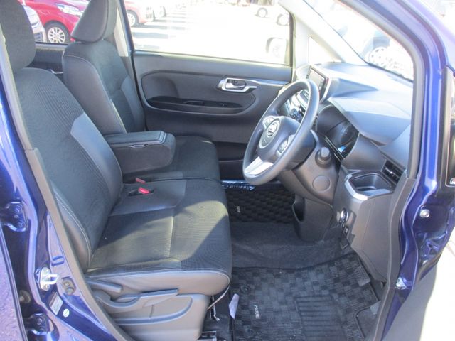 Daihatsu MOVE CUSTOM 2017-06 183560-22