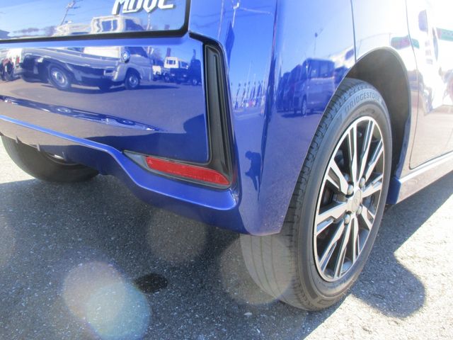 Daihatsu MOVE CUSTOM 2017-06 183560-12