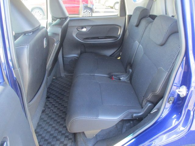 Daihatsu MOVE CUSTOM 2017-06 183560-26