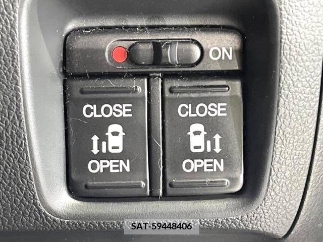 Honda N BOX CUSTOM 2015-09 279132-6