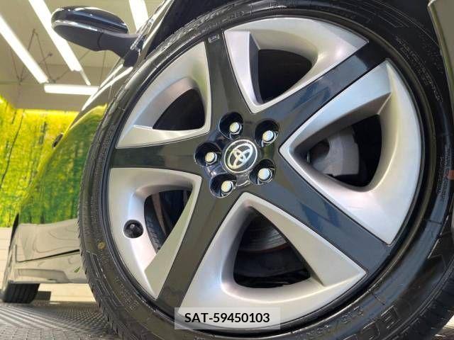 Toyota PRIUS 2019-05 386792-13