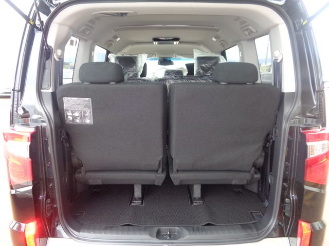 Mitsubishi DELICA D5 2023-03 24012-13