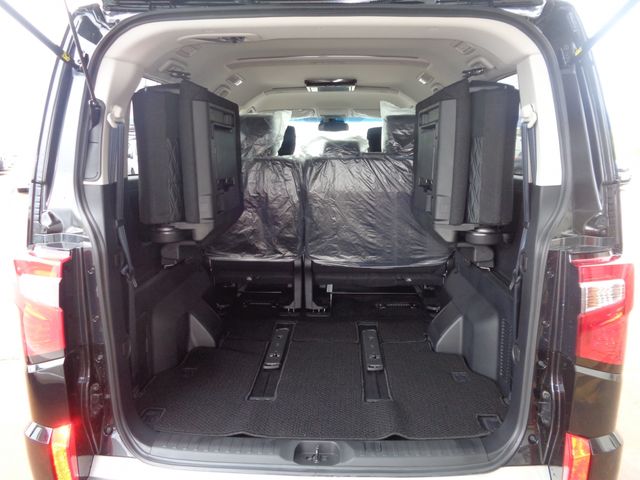 Mitsubishi DELICA D5 2023-03 24012-14