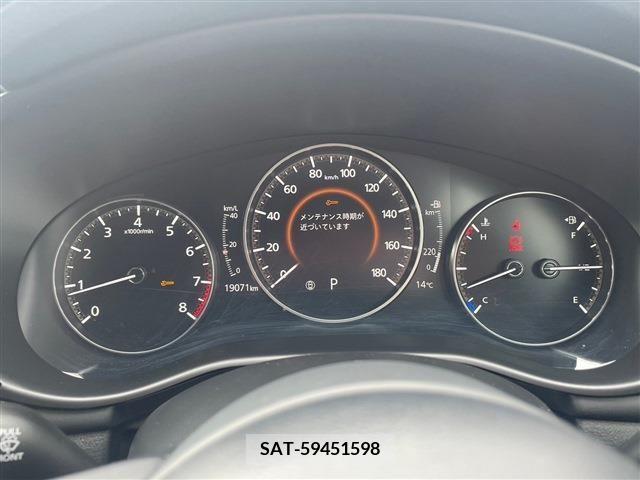 Mazda MAZDA3 2022-04 215667-13