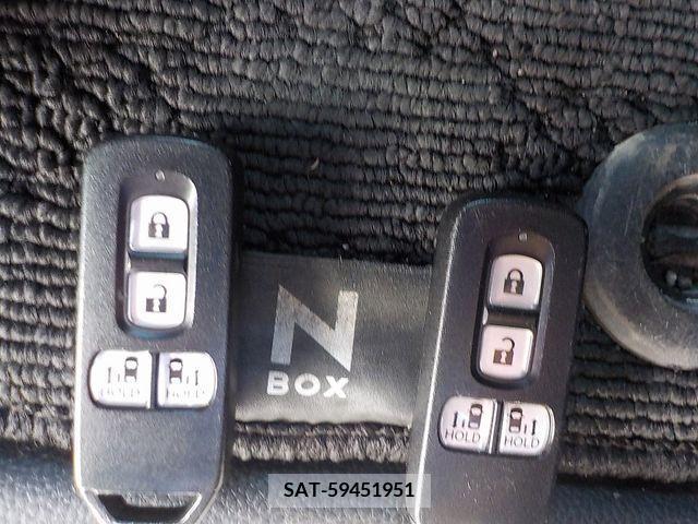 Honda N BOX CUSTOM 2018-10 307199-17