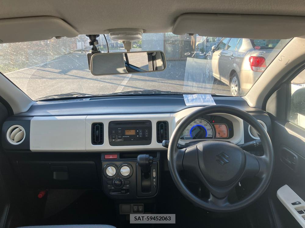 Suzuki ALTO 2017-04 258432-12