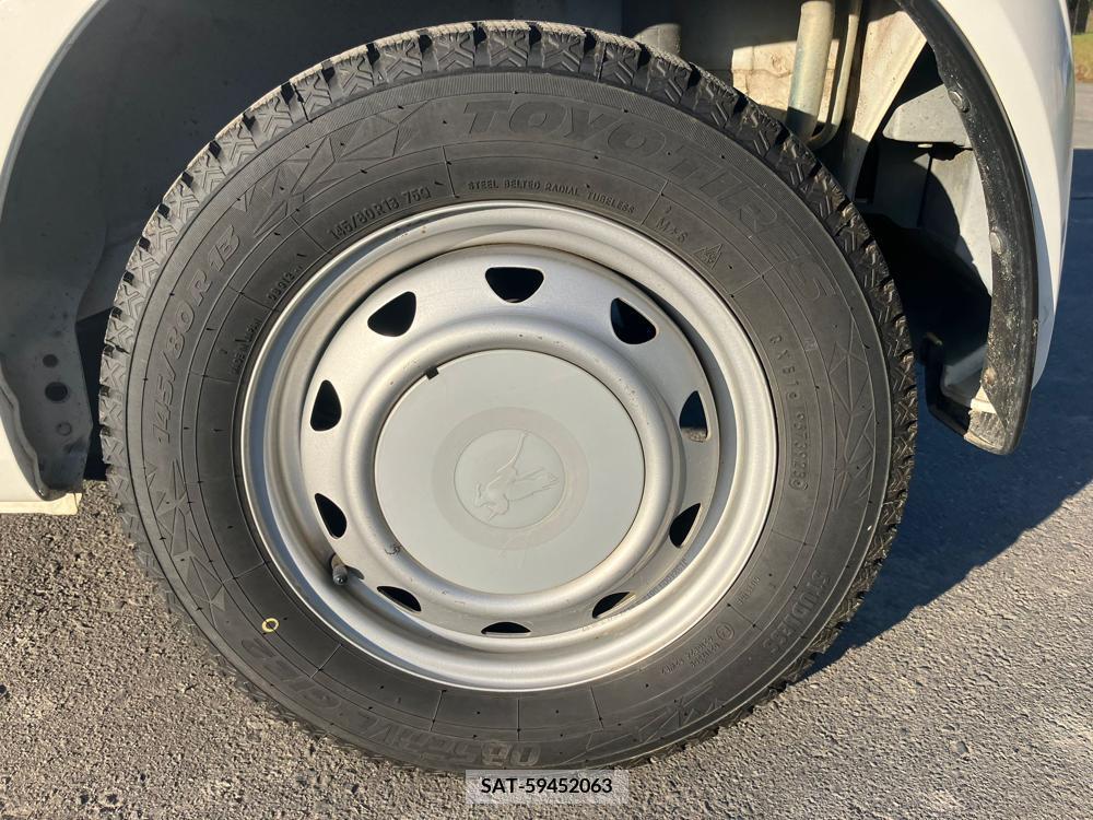 Suzuki ALTO 2017-04 258432-24