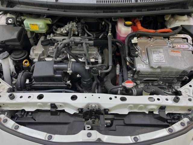 Toyota AQUA 2016-03 187743-19