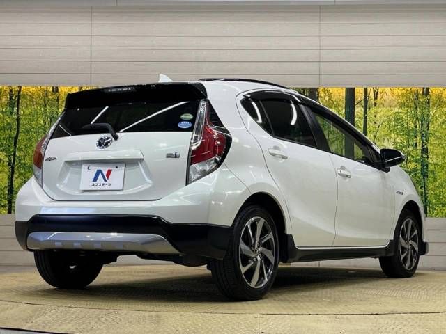 Toyota AQUA 2016-03 187743-17