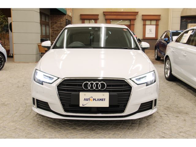 Audi A3 2019-04 23001-22