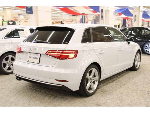 Audi A3 2019-04 23001-24