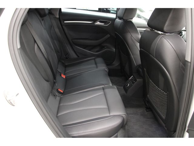 Audi A3 2019-04 23001-17
