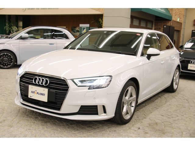 Audi A3 2019-04 23001-23
