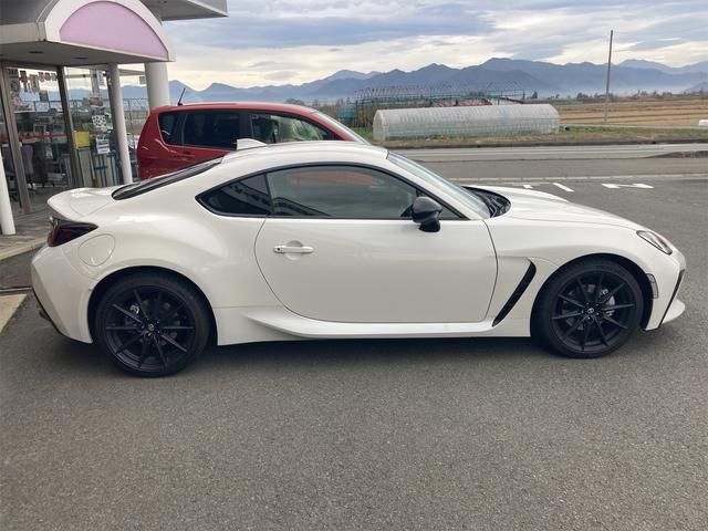 Toyota 86 2022-11 4400-3