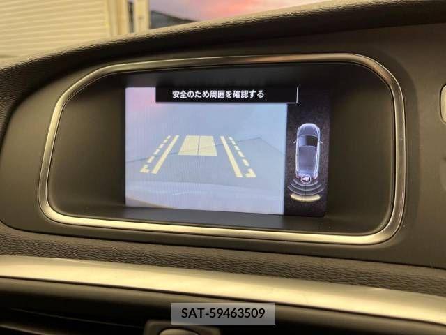 Volvo V40 2013-03 214101-5
