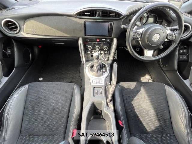 Toyota 86 2018-11 269913-1