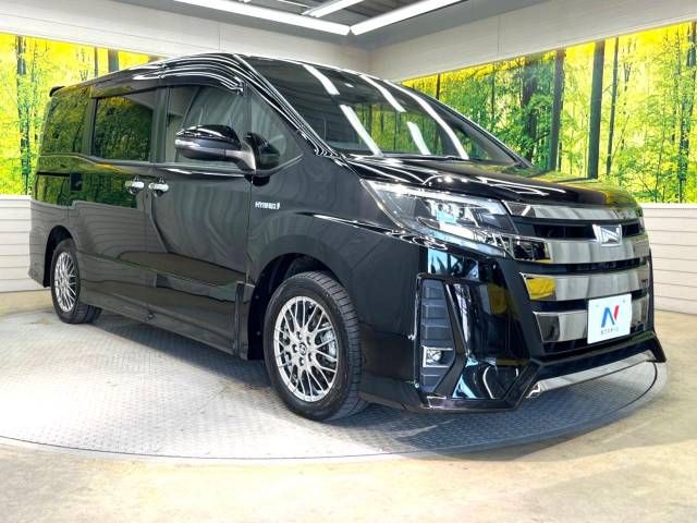 Toyota NOAH HYBRID 2018-09 20522-17