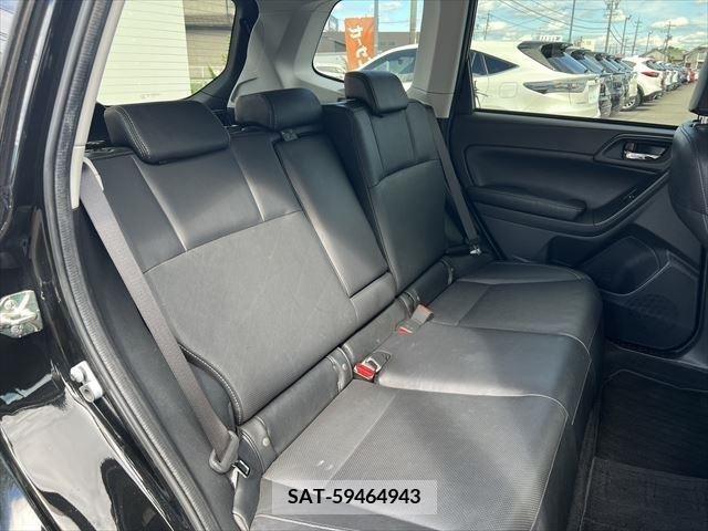Subaru FORESTER 2016-06 360482-5