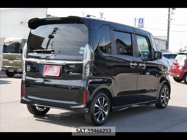 Honda N BOX CUSTOM 2019-04 307013-16