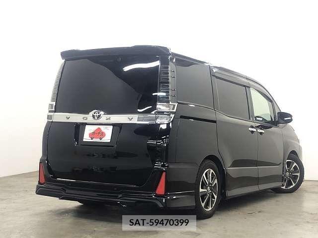 Toyota VOXY 2020-06 332246-2