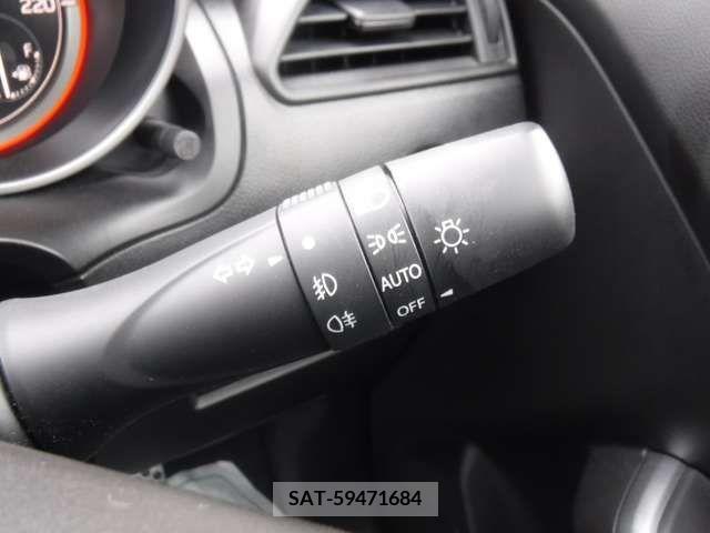Suzuki SWIFT 2018-09 394392-8