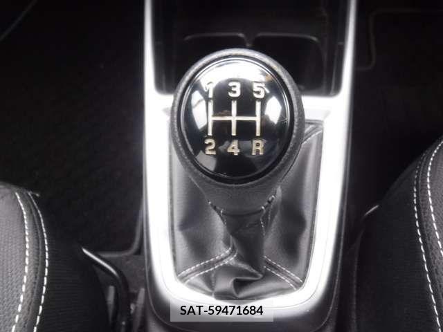 Suzuki SWIFT 2018-09 394392-6