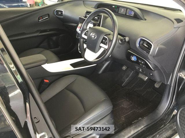 Toyota PRIUS 2016-05 282392-11