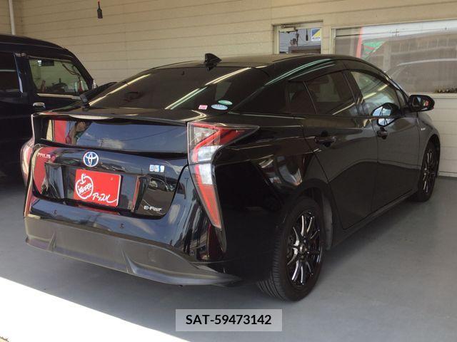 Toyota PRIUS 2016-05 282392-2