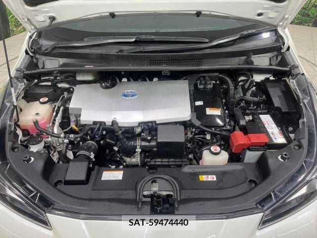 Toyota PRIUS 2019-09 322612-18