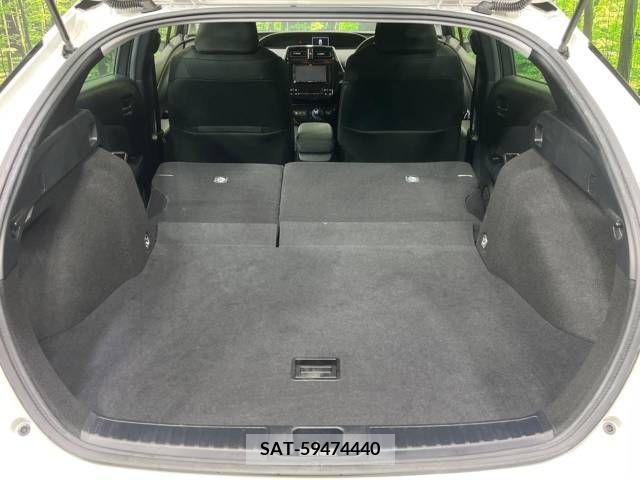 Toyota PRIUS 2019-09 322612-10