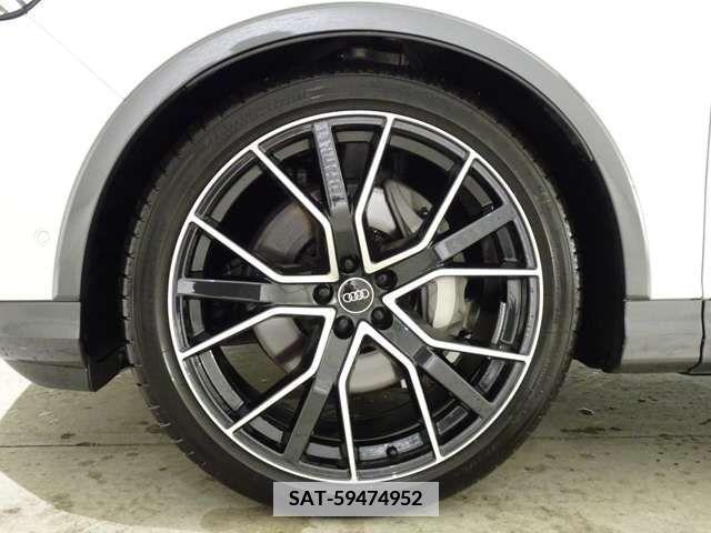 Audi Q7 2023-11 337920-7