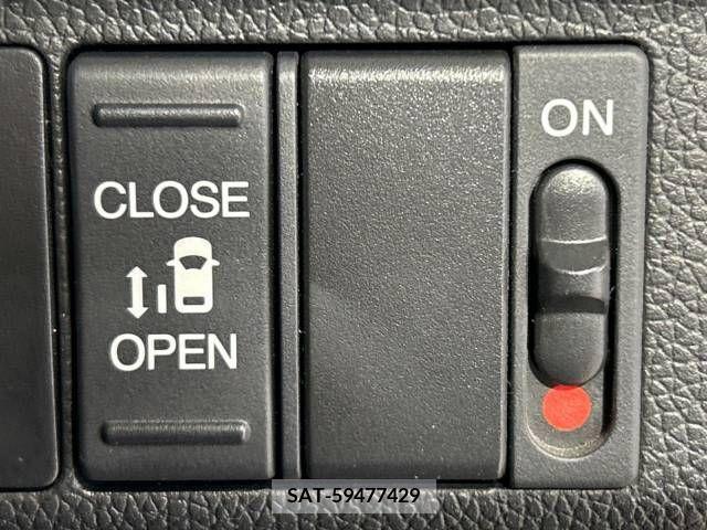 Honda FREED 2017-01 270436-4