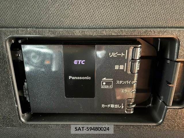 Mazda CX-8 2018-01 308532-11