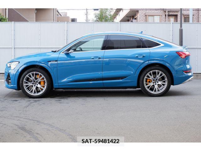 Audi E-TRON 2021-08 252977-1